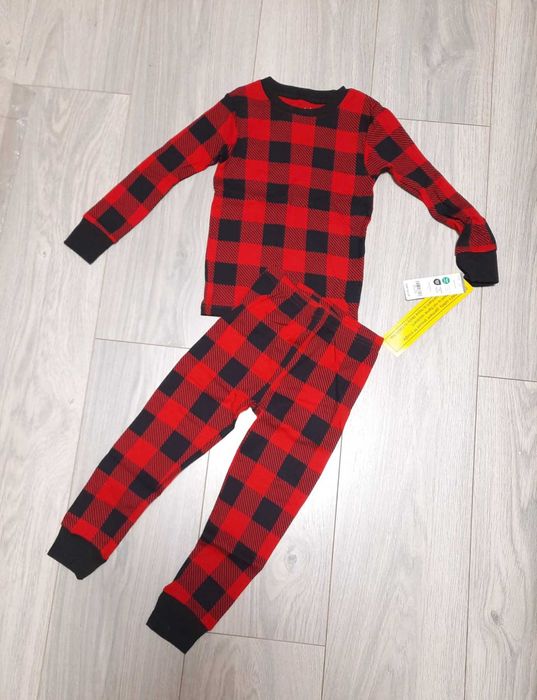 новогодняя Пижама  Carters Картерс р.3 роки 100% хлопок