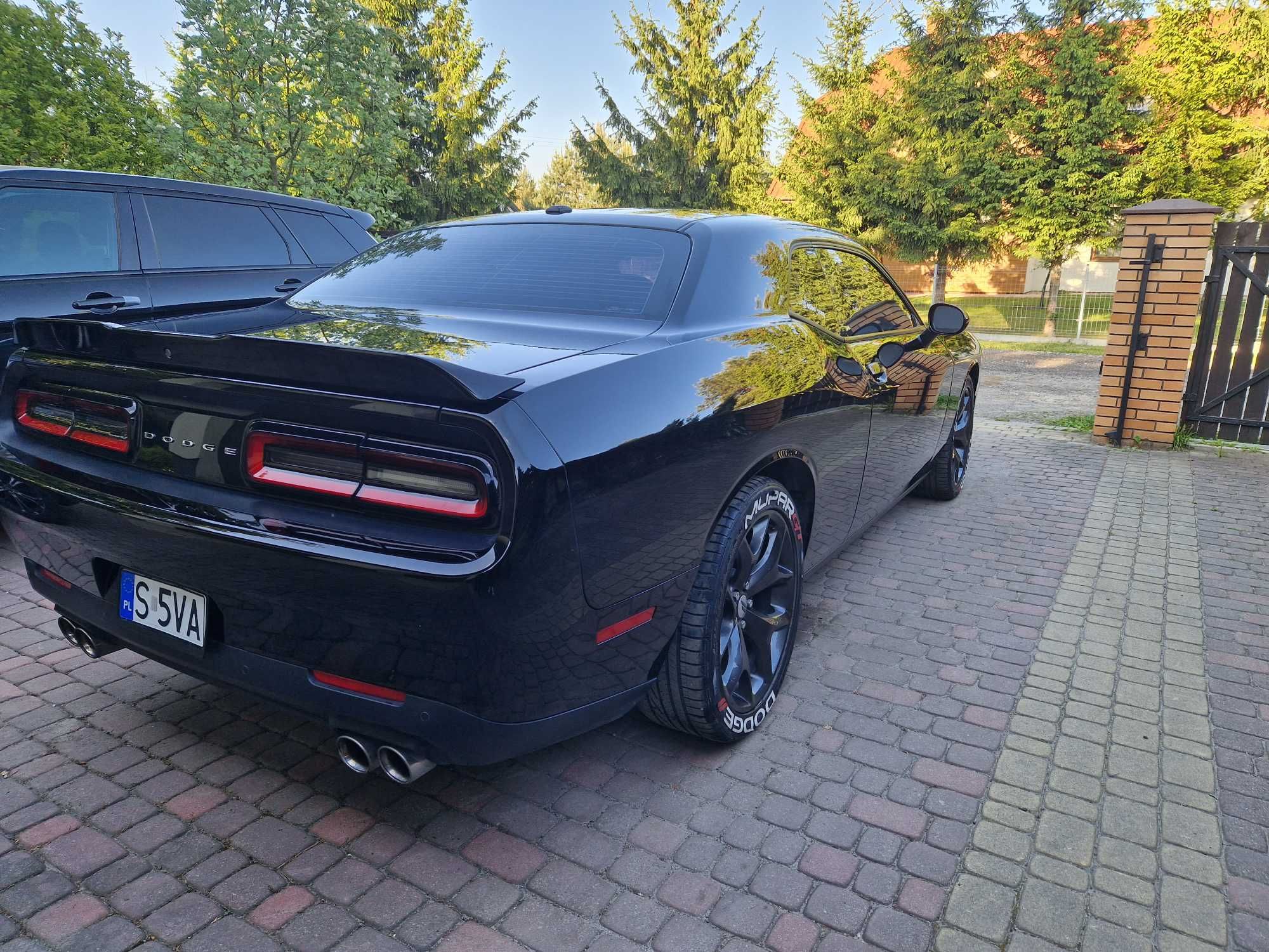 Dodge Challenger 3.6  2019 rok  Jedyne 32tys przebieg