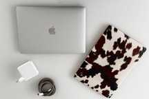 MacBook Pro (13-inch, M1, 2020)
Apple M1
8GB