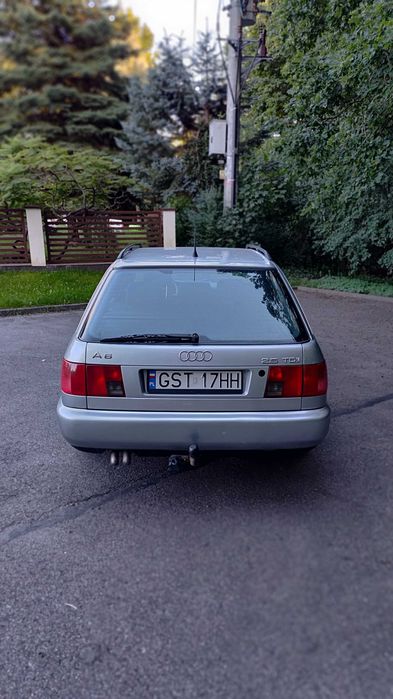 Sprzedam Audi A6C4 2,5TDI 140 kM kombi