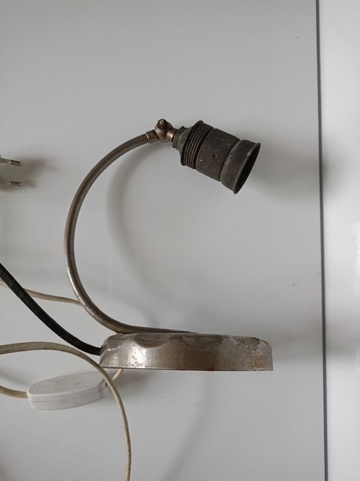 Lampka stołowa kinkiet