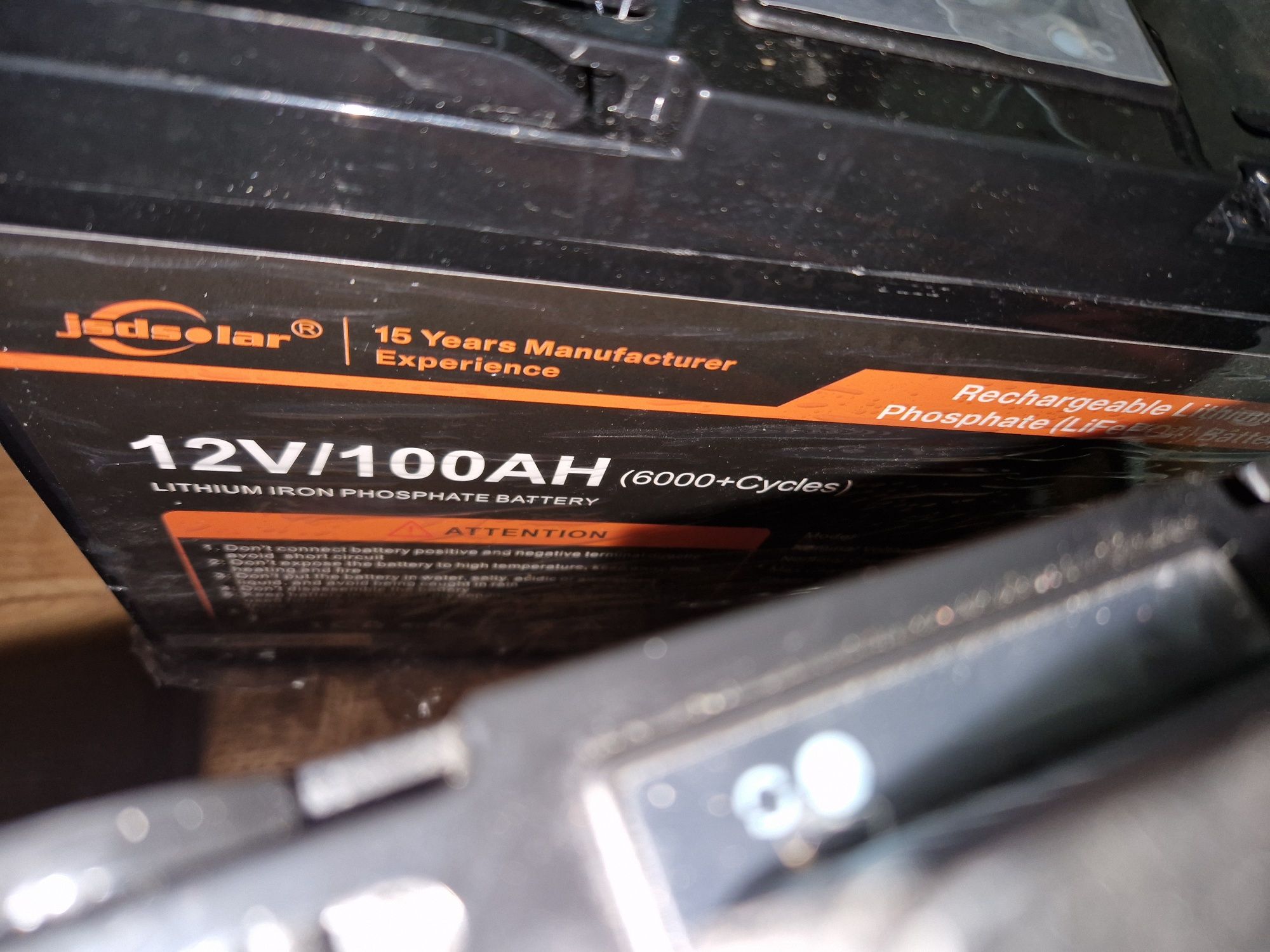 APC SMC 1500ВА с 2 внешними аккумуляторами 12В 80ач Чистая синусоида