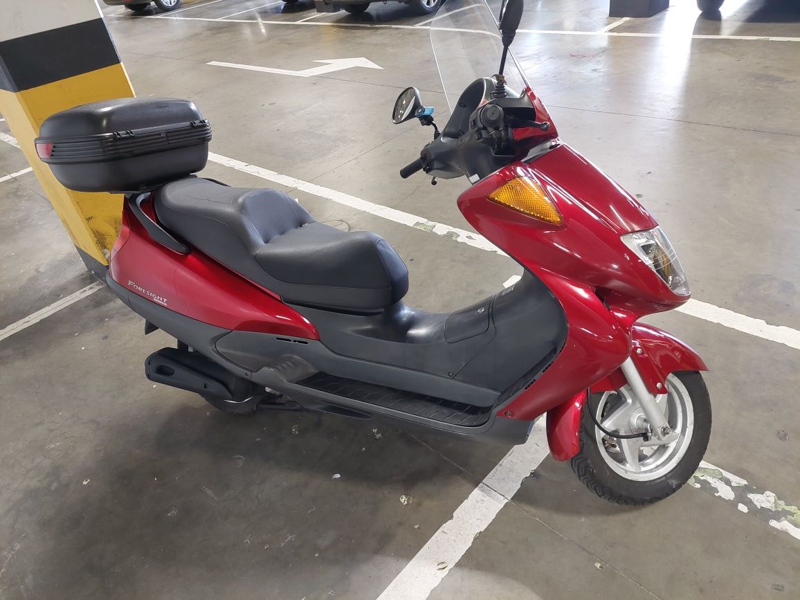 Honda foresight 250