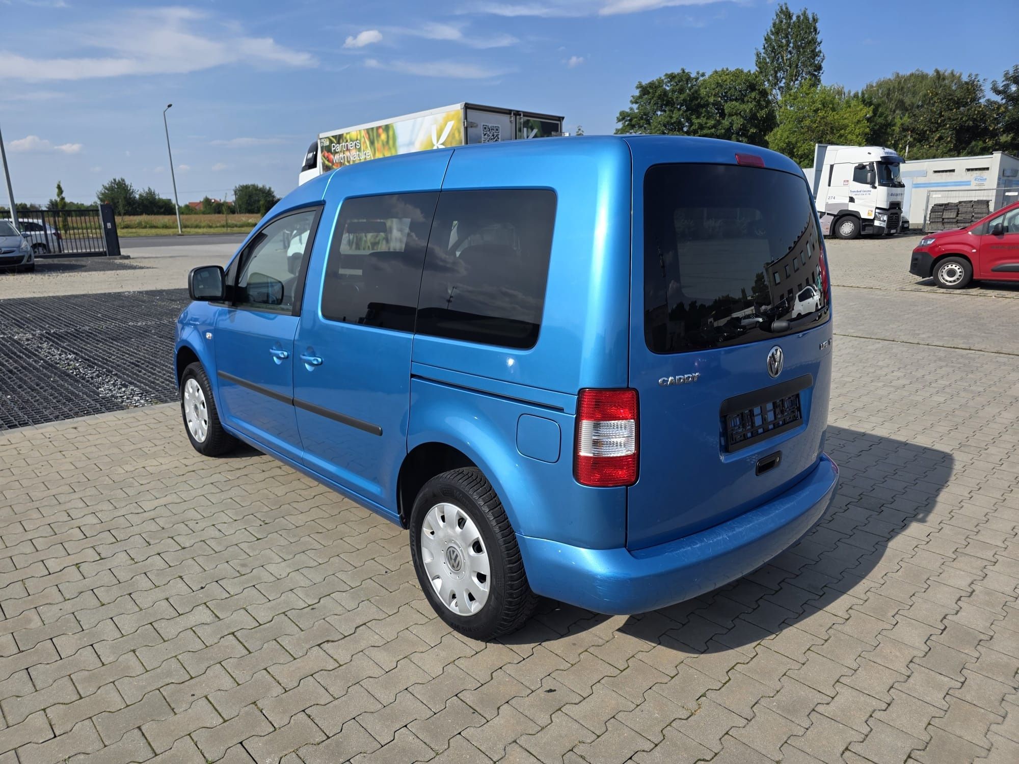 VW Caddy Life Family 1.6 MPI
