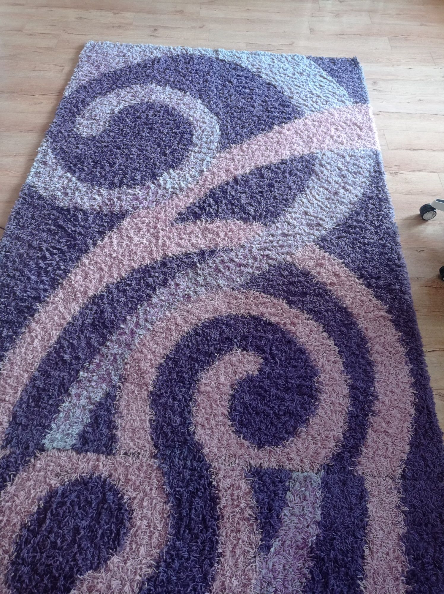 Dwa  duże dywany