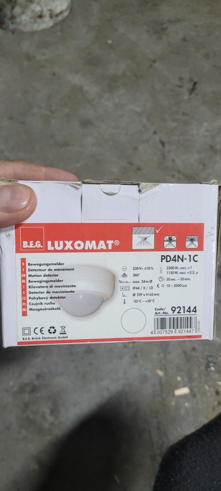 LUXOMAT czujnik ruchu PD4N-1C