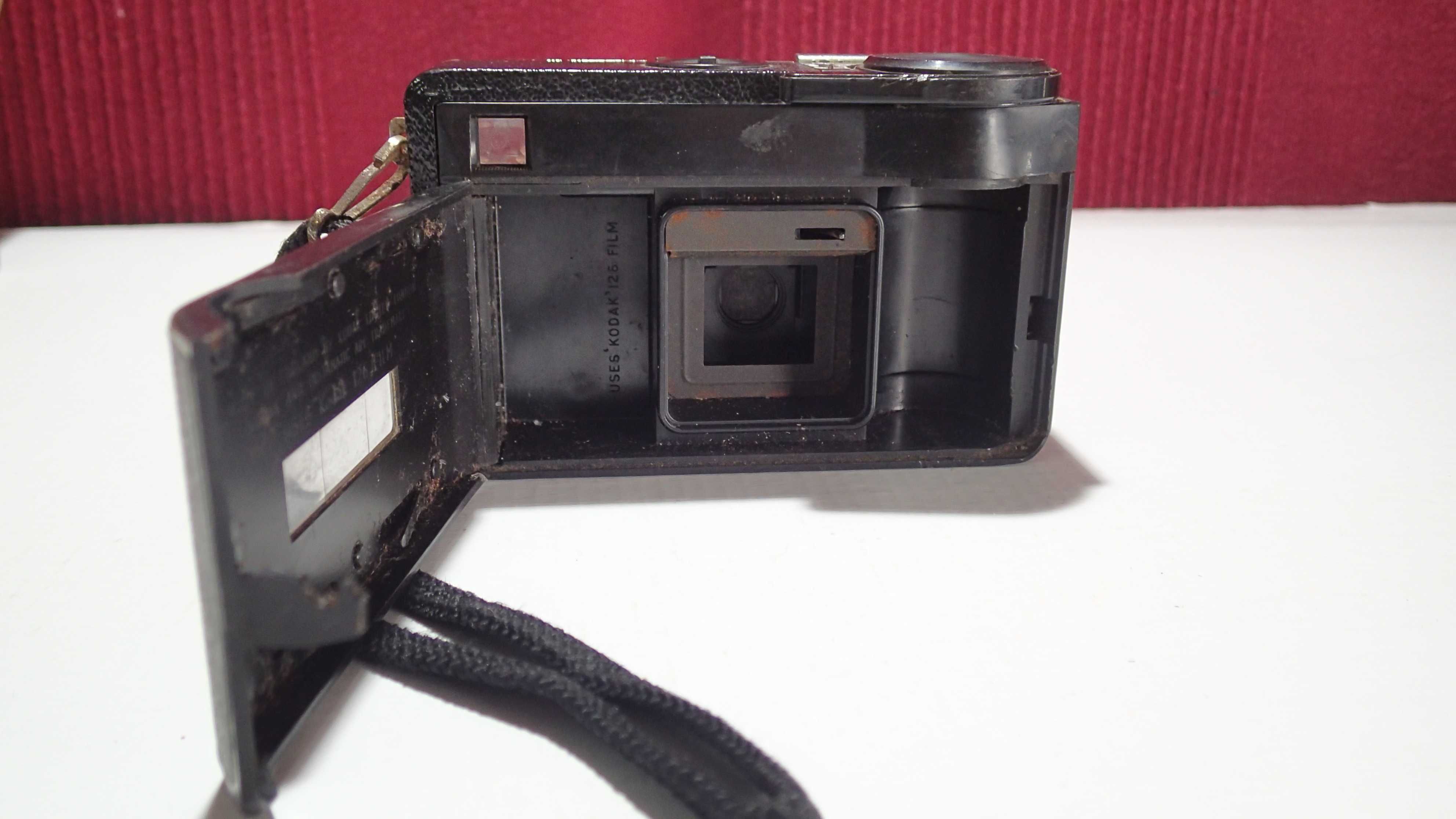 Máquina fotográfica Kodak instamatic 233-x camera