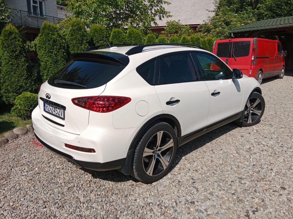 Infiniti QX50 3.7 V6