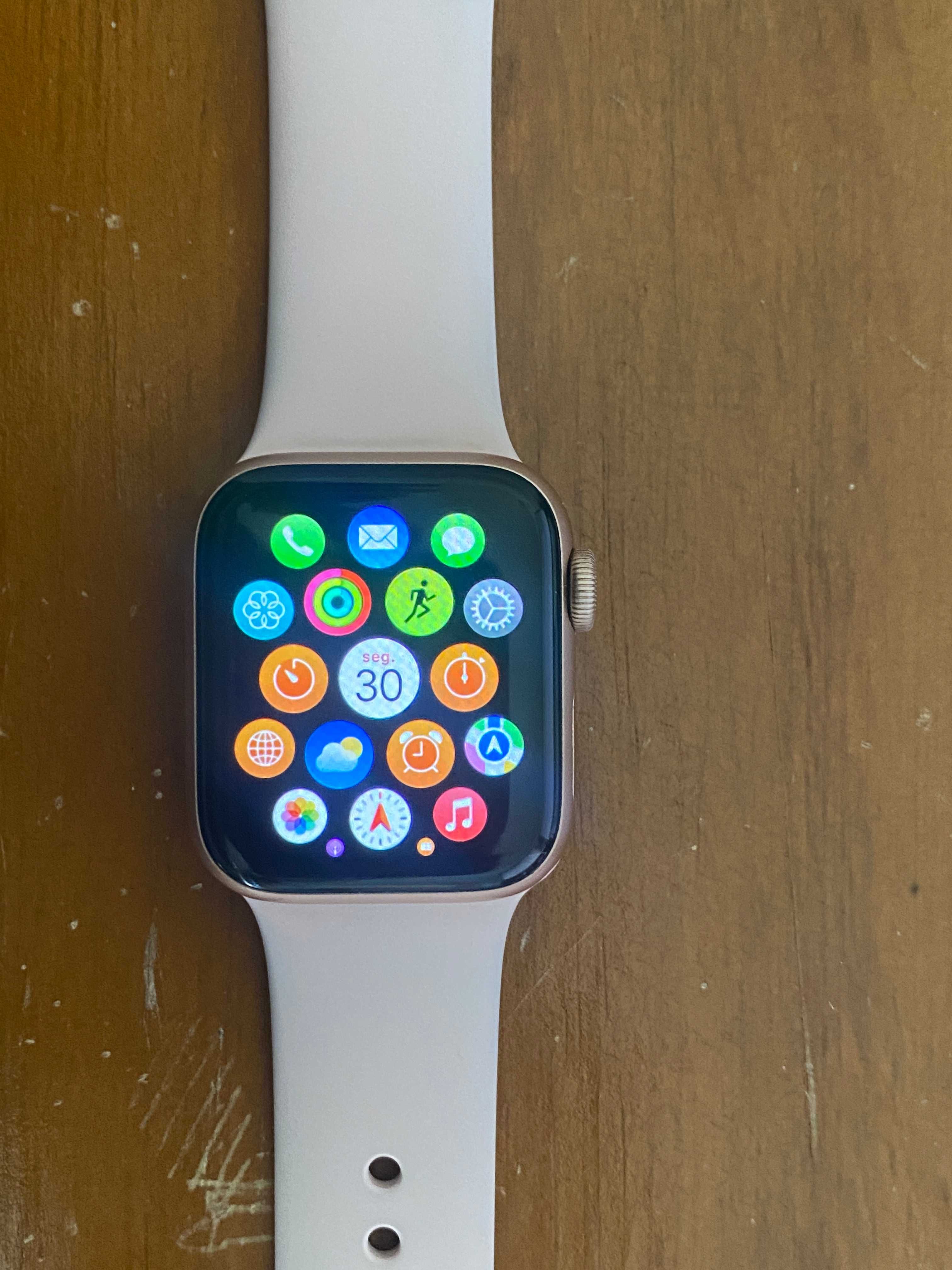 Apple Watch SE 40mm