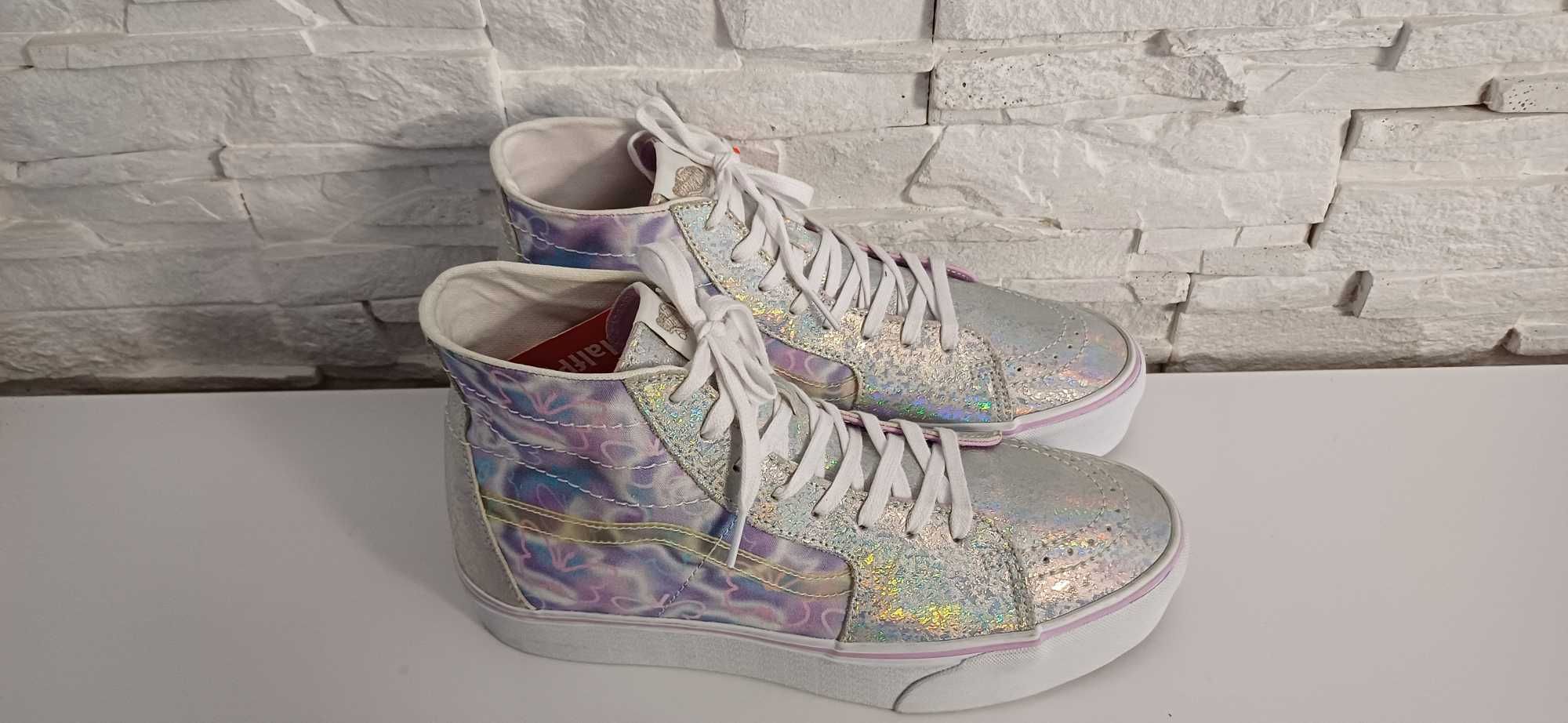 Buty VANS OFF THE WALK roz.45 wkł.29,5 cm.