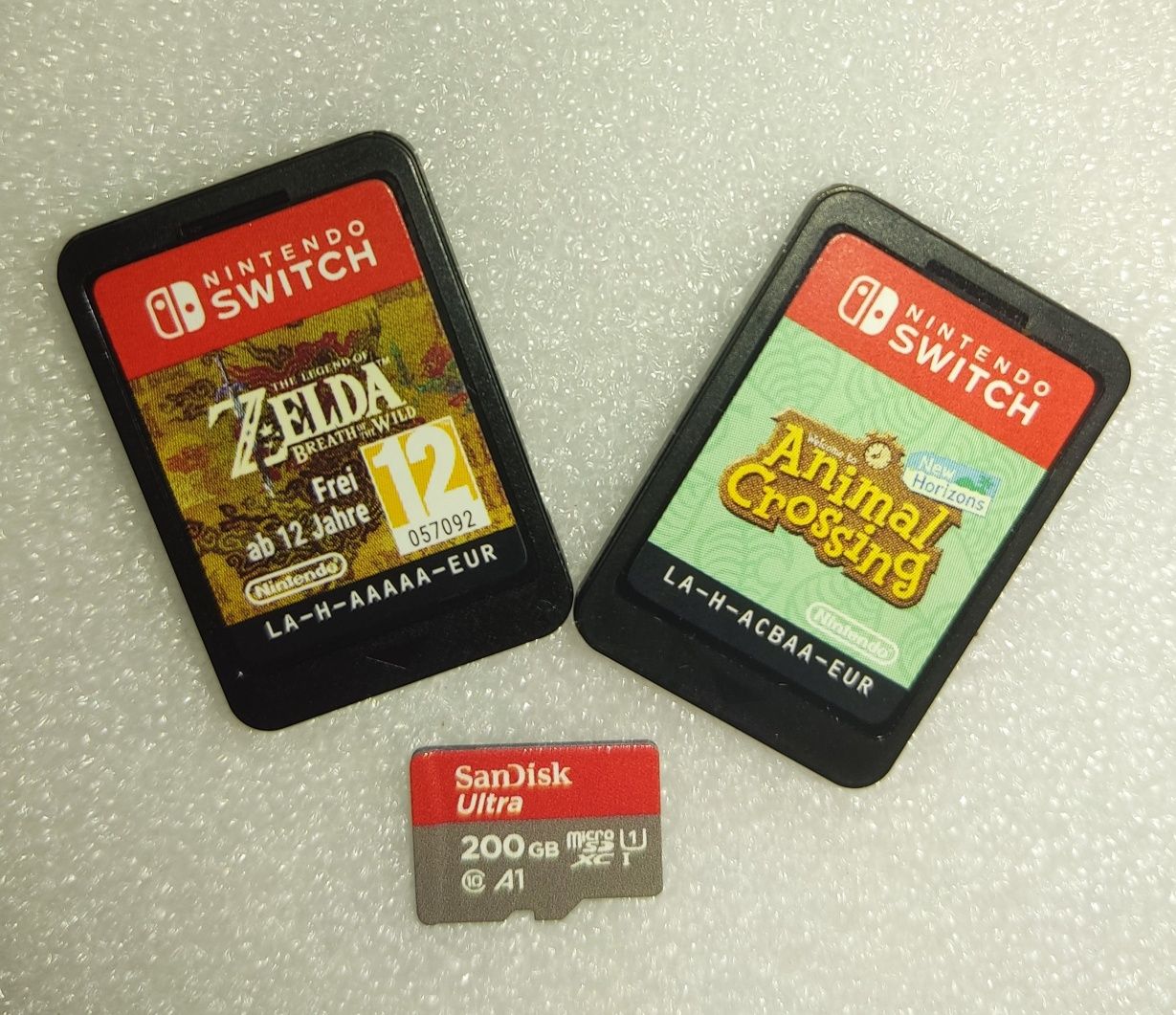 Nintendo Switch + купа аксесуарів + 2 гри + 200GB