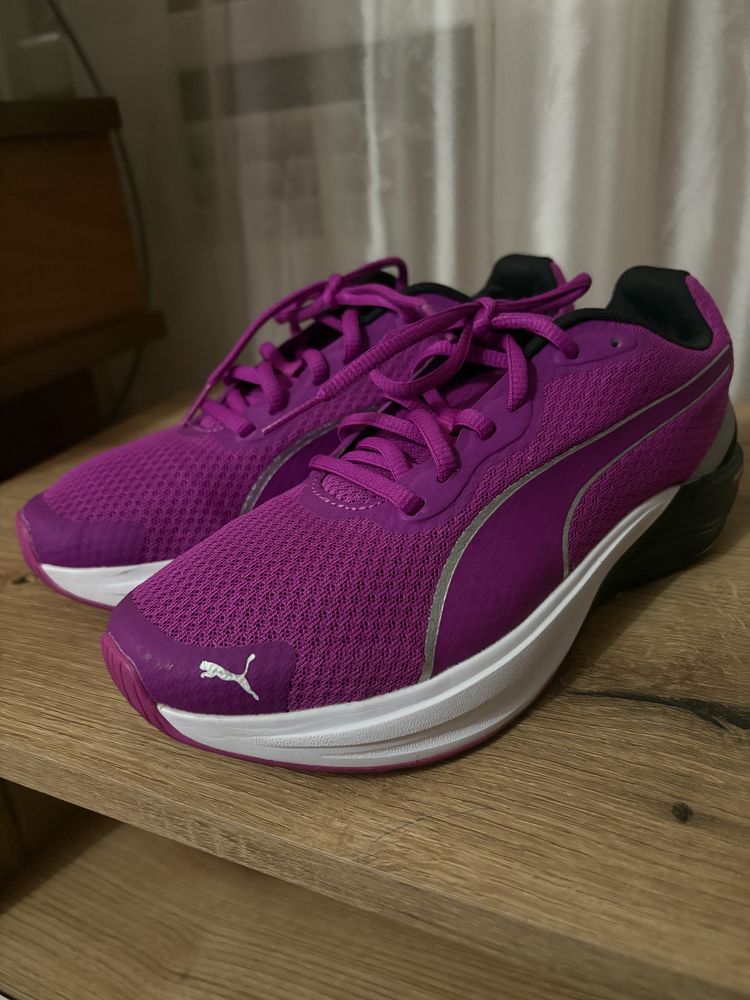 Кросівки Puma 37,5 (23,5см) стан нових