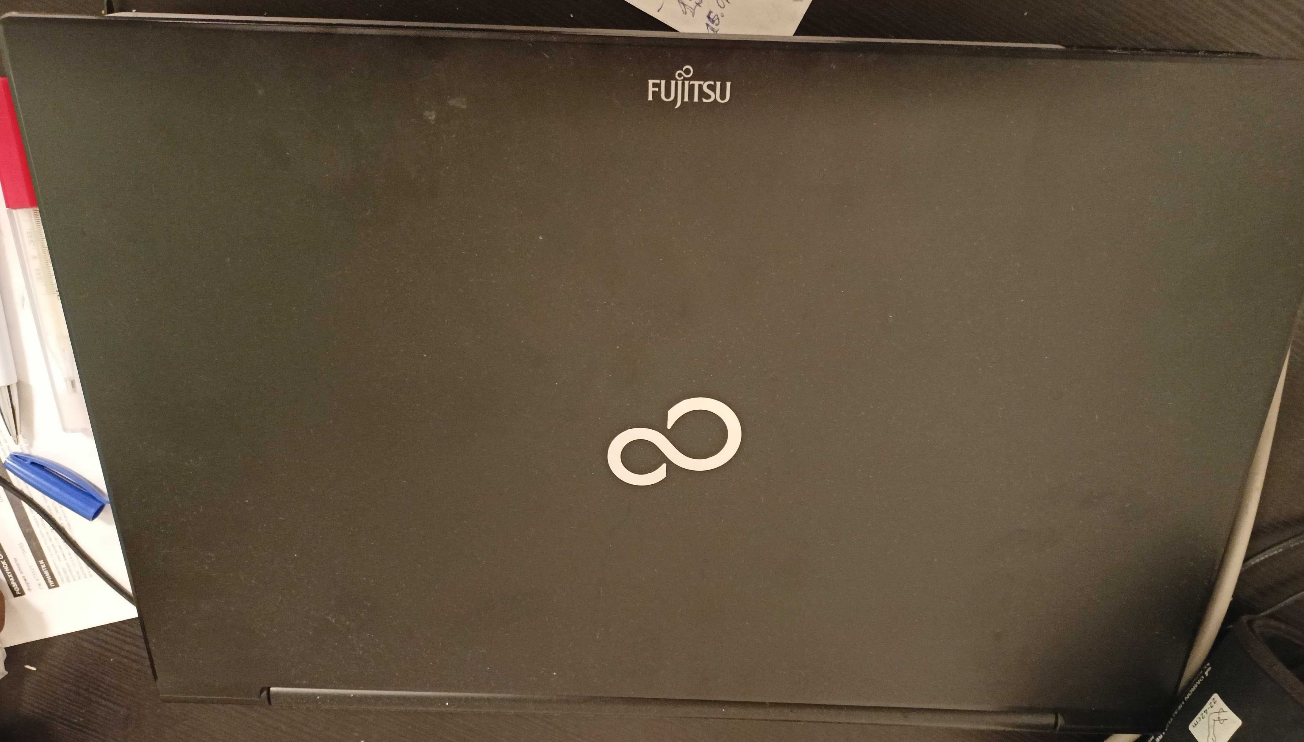 Noutbook Fujitsu, Герман, неск букв на клаве не работ. раб с друГ клав