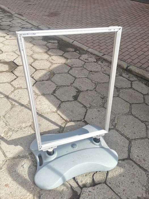 Potykacz, uszkodzona ramka