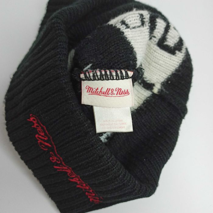 Шапка Chicago Bulls Mitchell & Ness