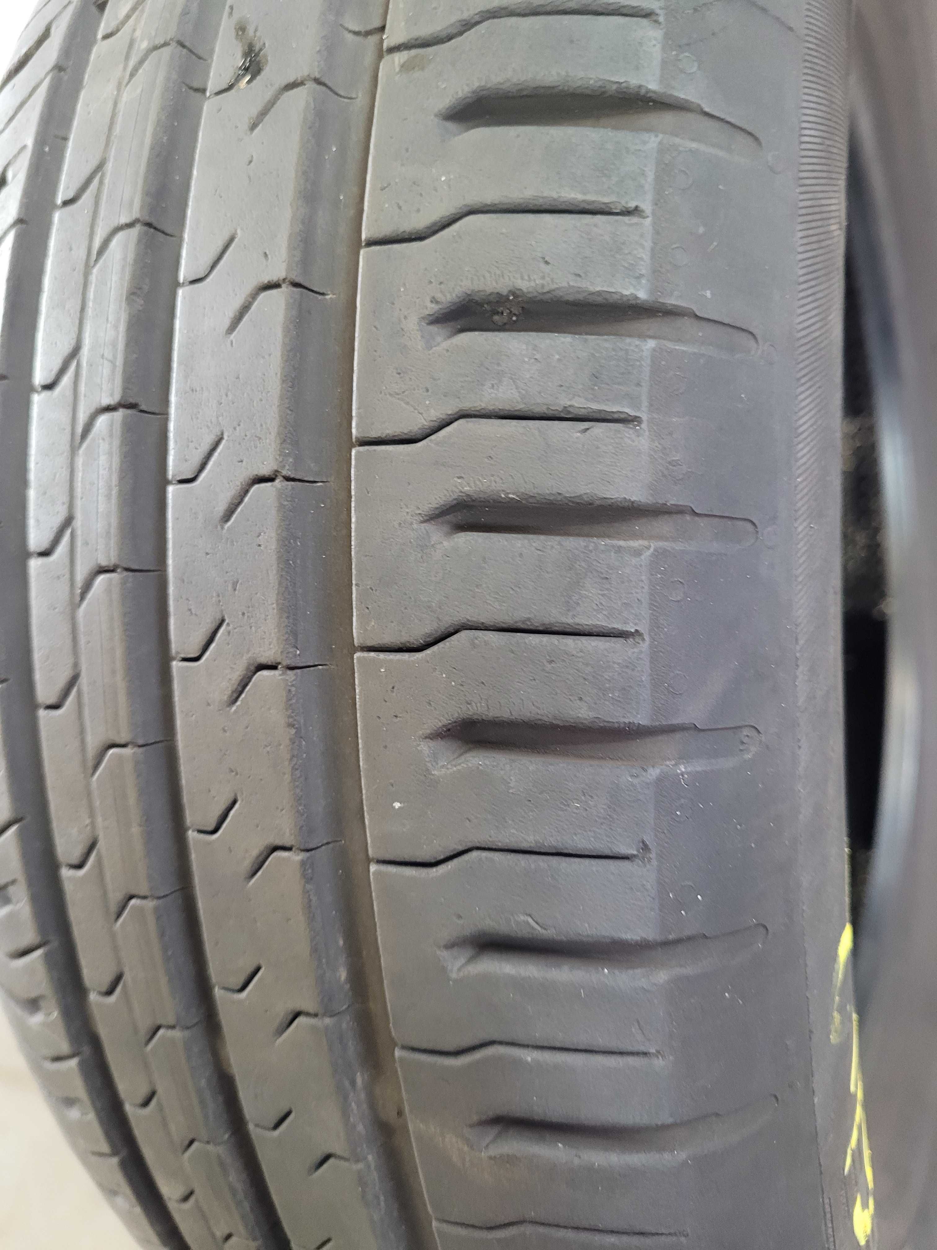 Opona Continental 205/65 R15