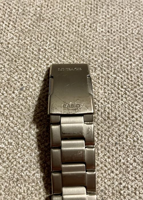 Casio Lineage LIW-610TS