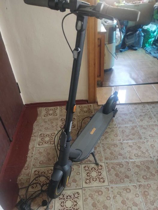 Електросамокат Segway Ninebot MAX G30E II