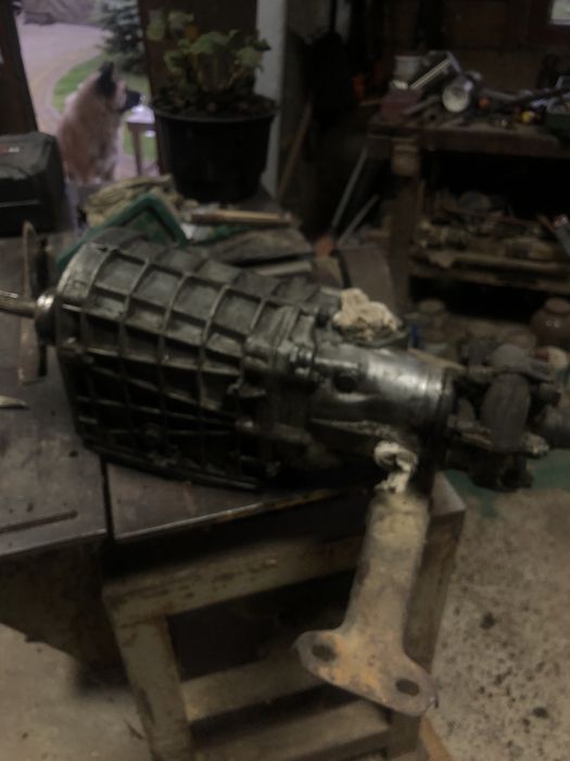 Коробка передач до ВАЗ 2101. ( вживана)