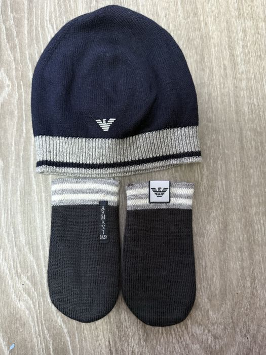 Шапка та варюшки пінетки Armani