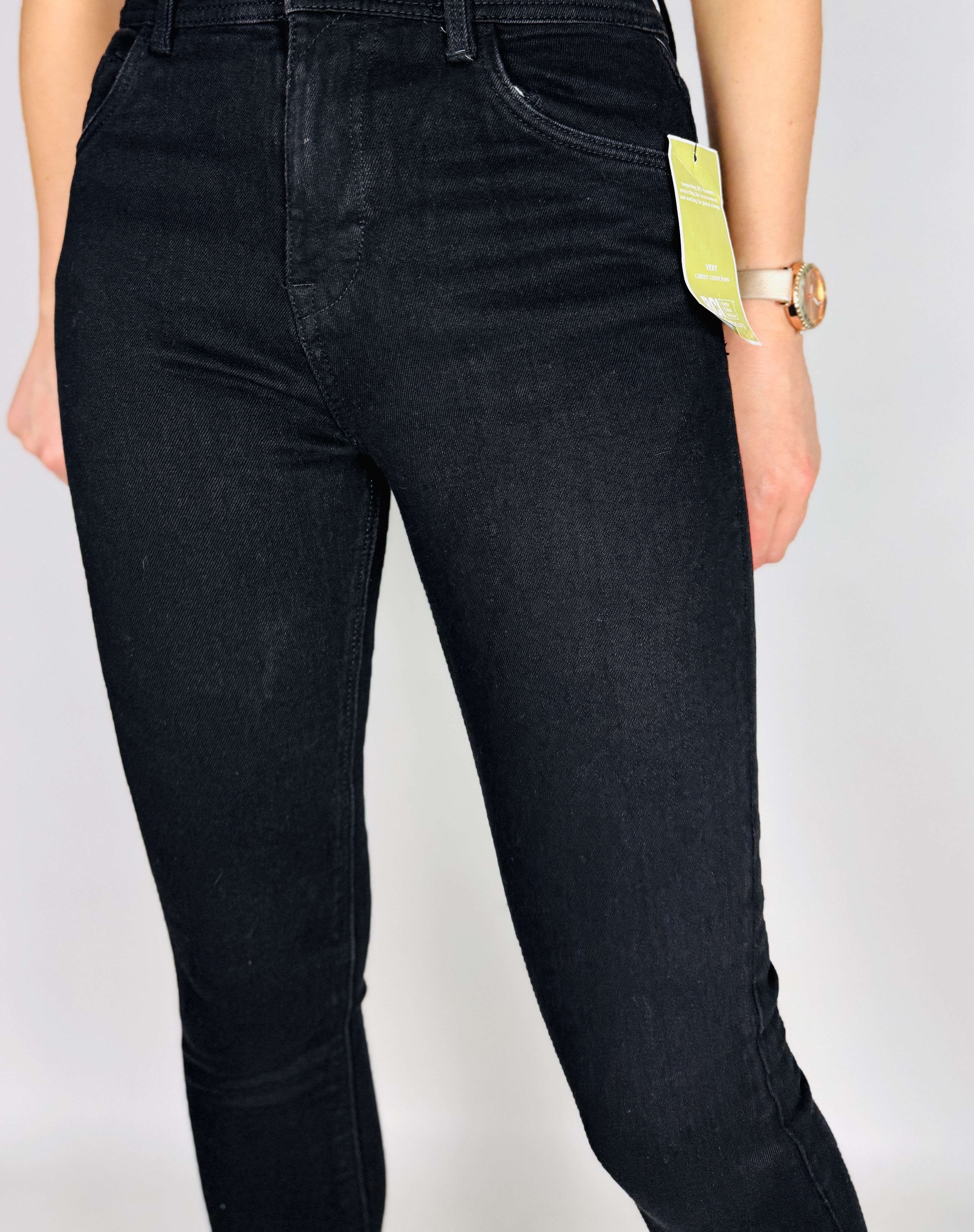 Czarne jeansy skinny z wysokim stanem XS 34 By Very