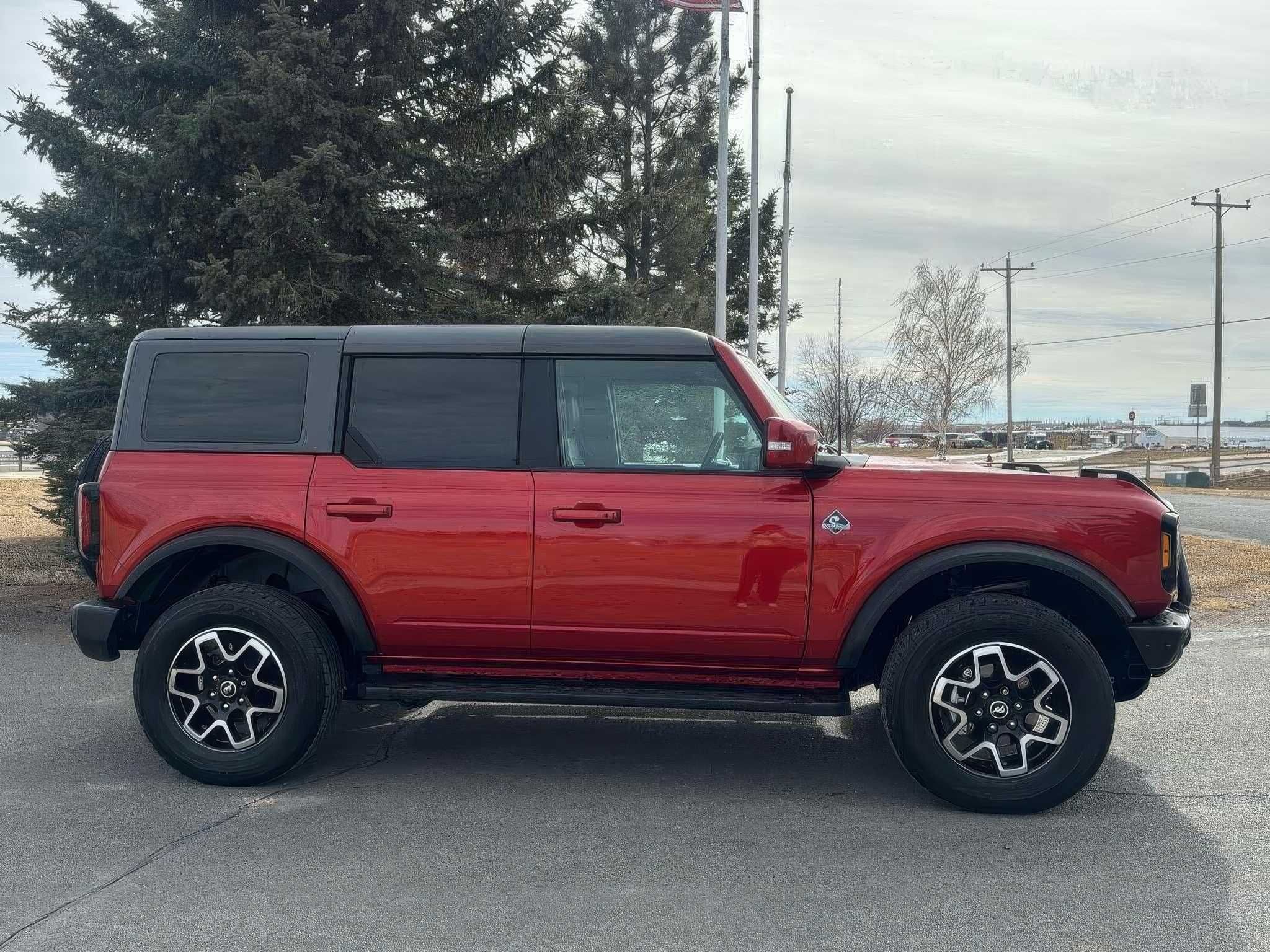 2022 Ford Bronco Outer Banks Advanced