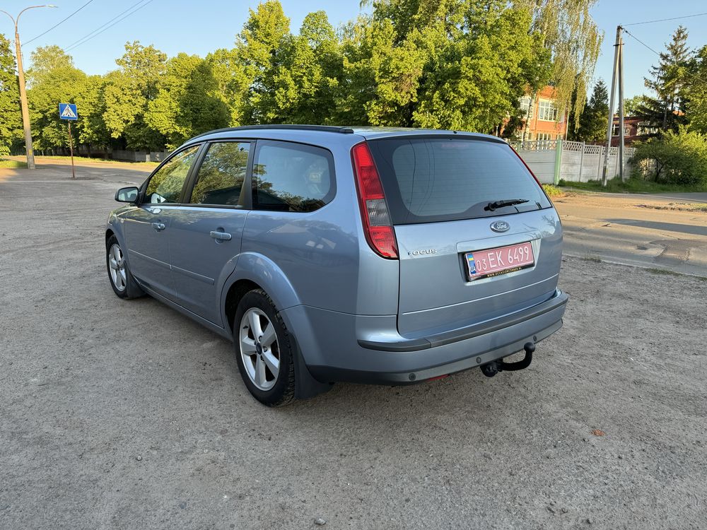 Ford Focus 1.8 бензин