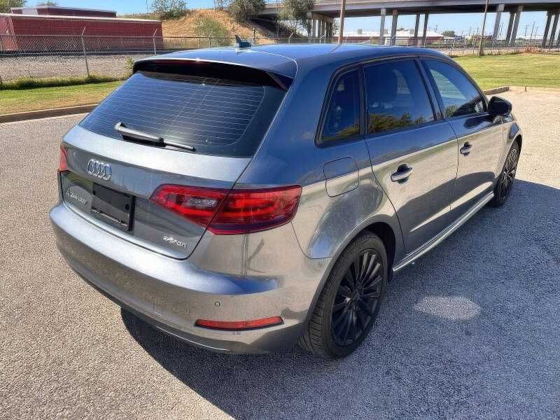 2016 Audi A3 Sportback e-tron 1.4T Premium
