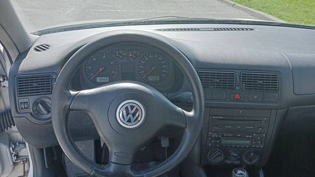 VW Golf 4 1.9 TDI 110cv