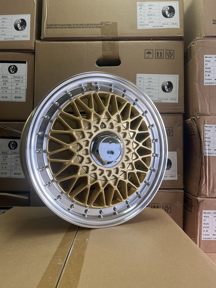 Jantes 14” 4x100 4x114.3 Novas com aba estilo BBS 2 cores