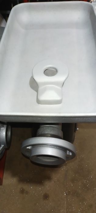 Мясорубка промышленная М 632 , мощная мясорубка