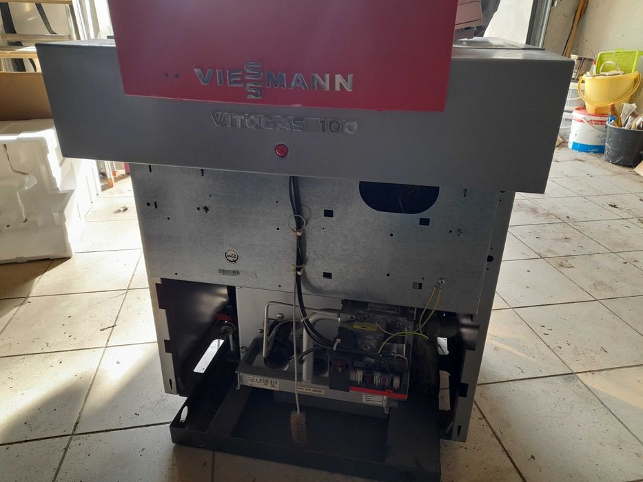piec Viessmann Vitogas 100 z regulatorem pokojowym