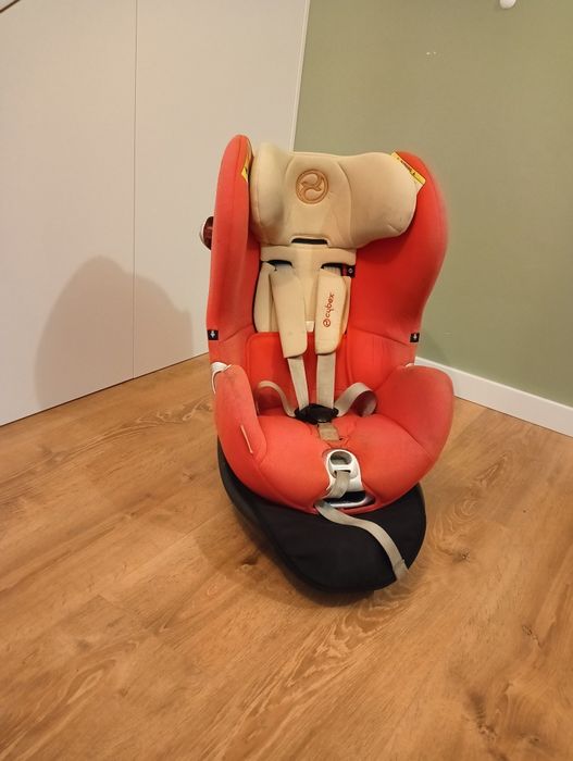 Cybex sirona 0-18. Obrotowy.