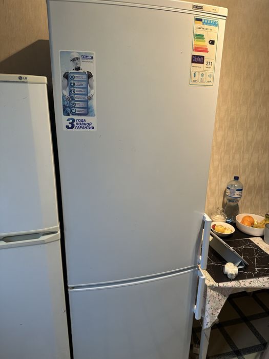 Продам холодильник