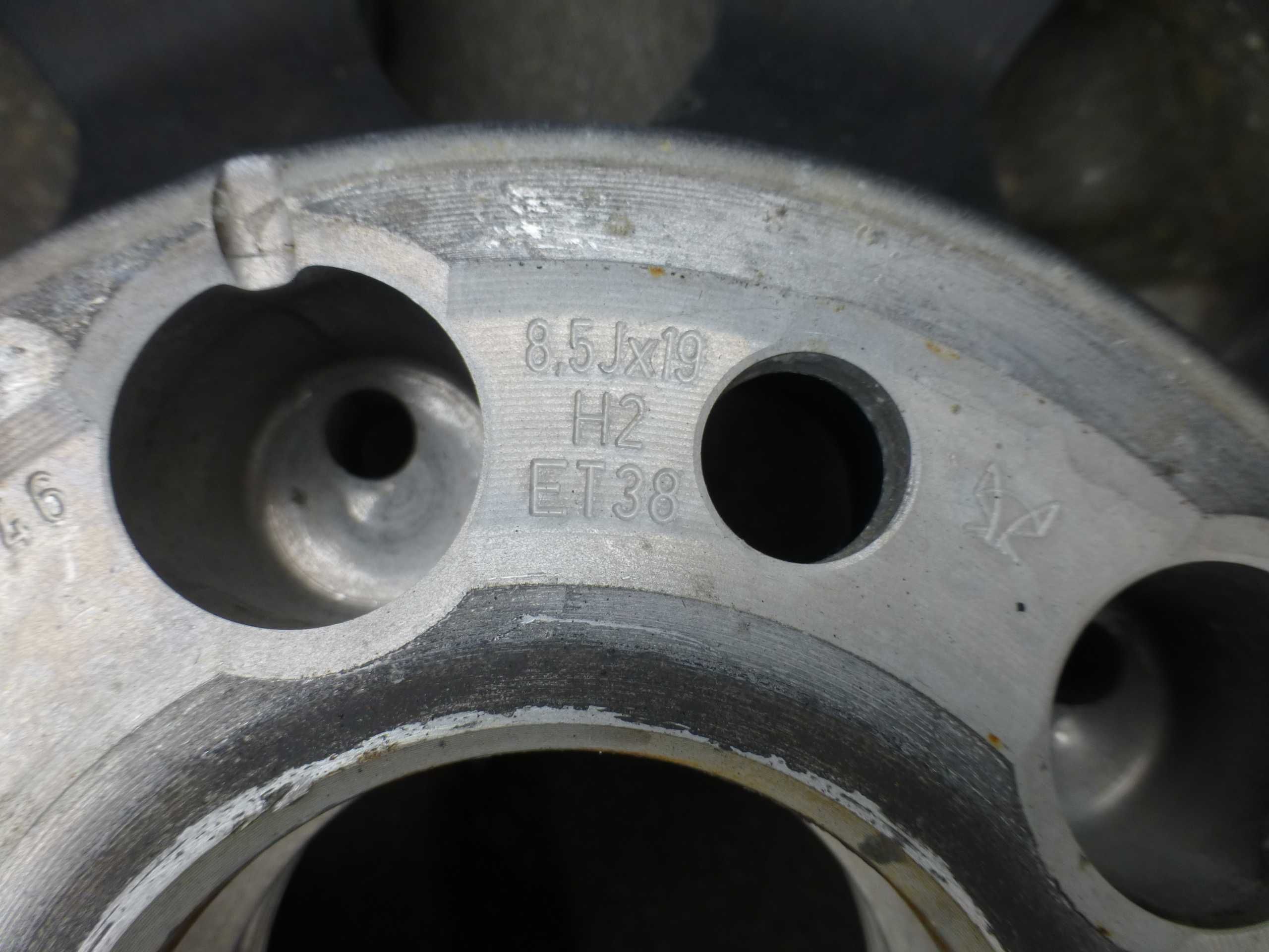 Felga Mercedes C 63 8,5x19et38