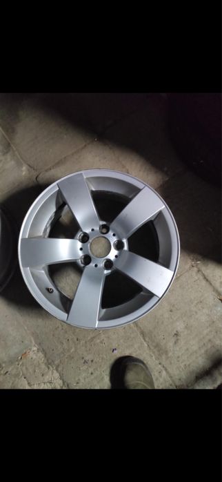 Felgi 5x120 17 BMW Styling 122 E60 E61 E90 E92 F10 F30 F11 E46 E34 E87
