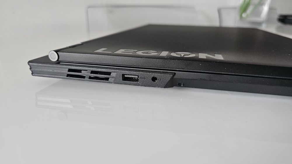 Lenovo Legion y540 i7 9750H RTX 2060 16Ram