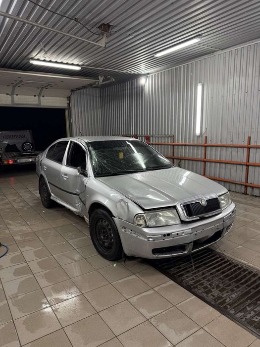 Продам Шкодку Тур Після ДТП