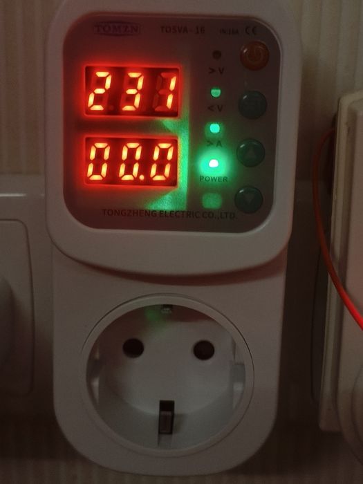 Захисне реле від стрибків напруги та струму TOMZN TOSVA-16 в наявності