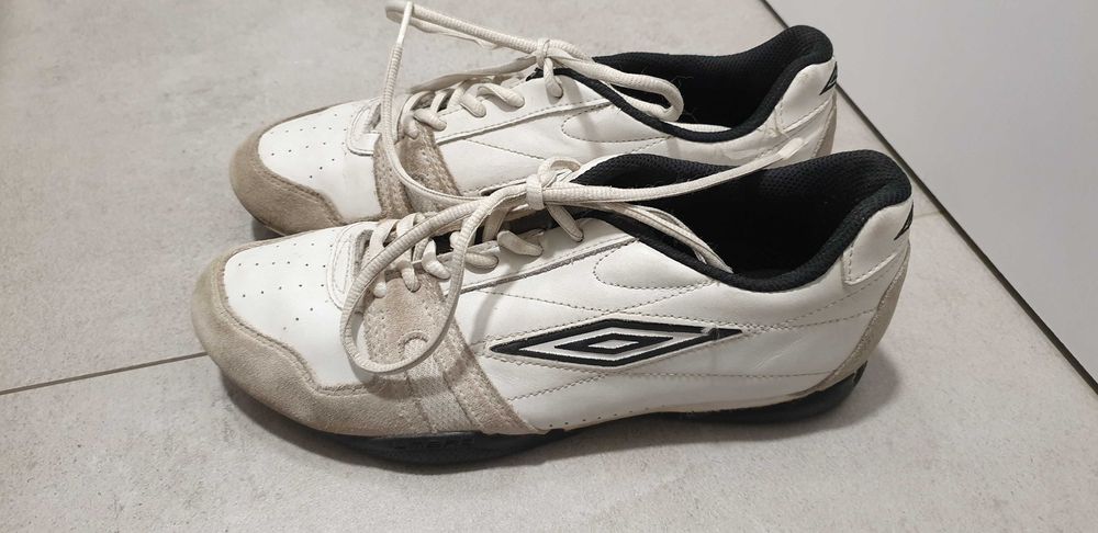 Adidasy damskie UMBRO numer 41