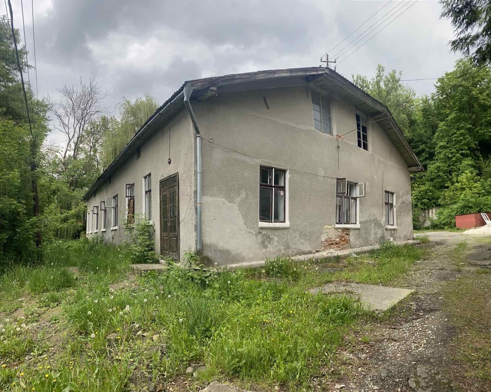 Продаж м.Галич 210м² під будь які цілі в центрі