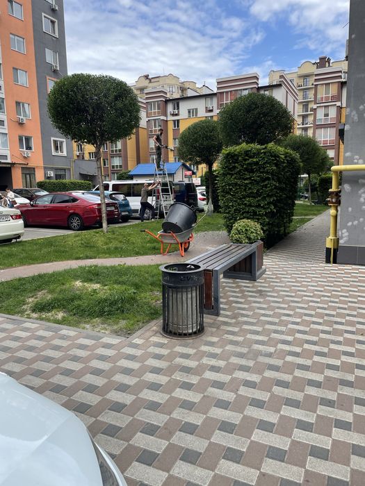 Послуги садівника, озелененя, консервація рослин та поливу на зиму.