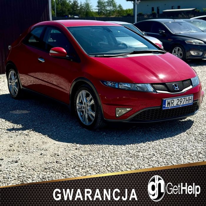 Honda Civic 1.8 i-VTEC 140KM benzyna niski przebieg PDC Climatronic welur ele szyb