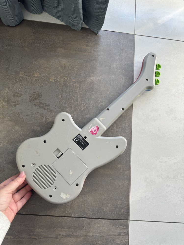Elektryczna gitara grająca zabawka interaktywna niebieska gra instrume