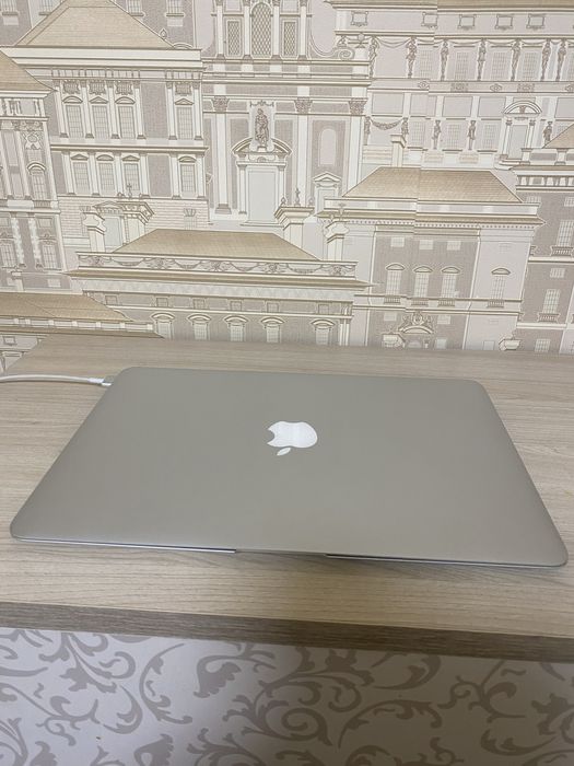 Apple MacBook air 13”2017