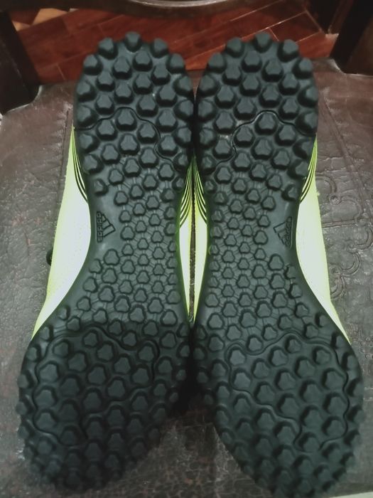 Tênis 36/ chuteiras 38