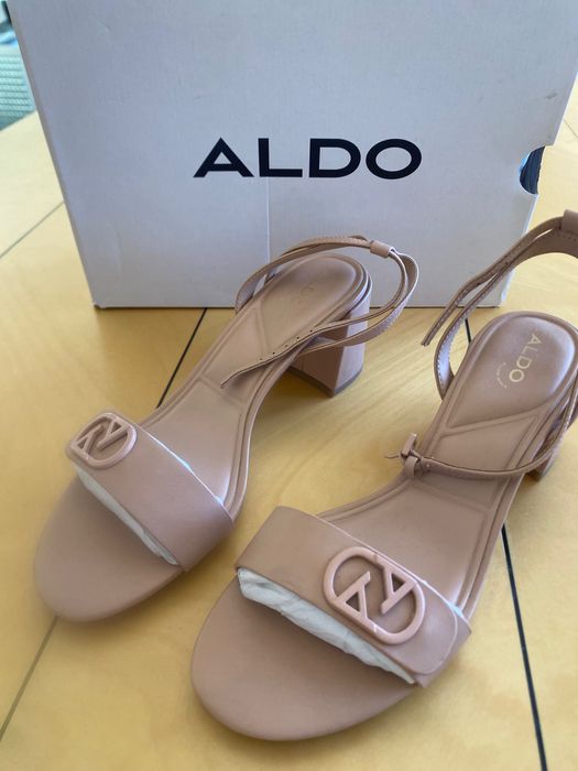 Sapatos Aldo Novos