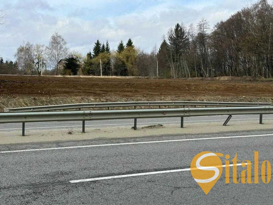 Продаж земельної ділянки під комерцію, с. Деревач