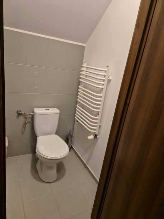 Wynajmę lokal pod usługi biuro