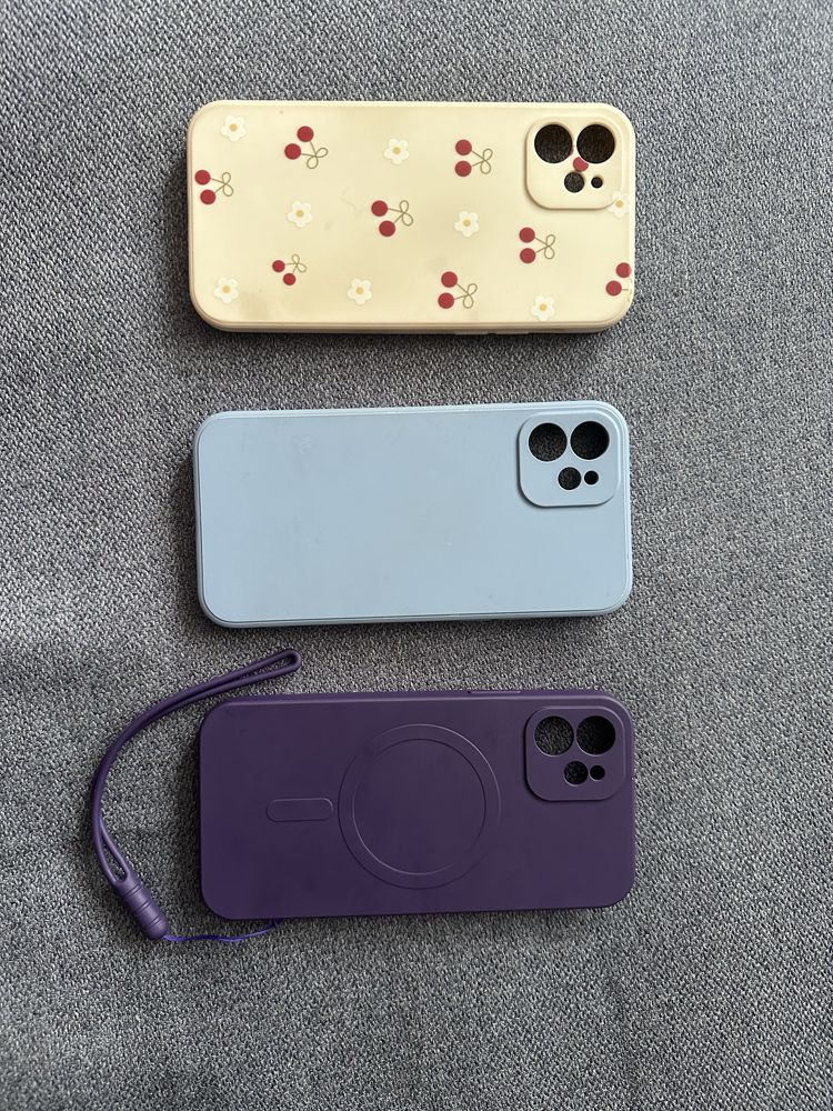 Iphone 12 w kolorze czerwonym + etui